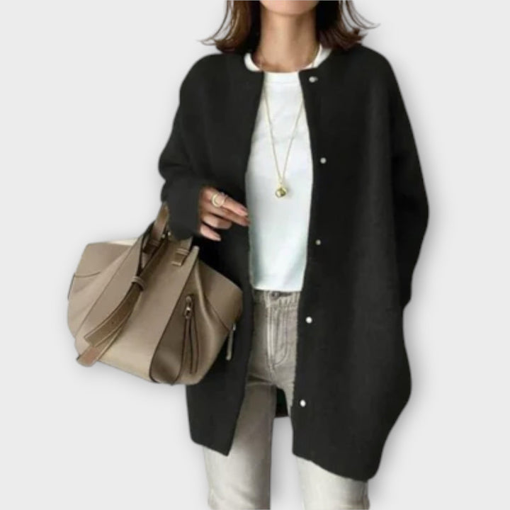 Lada – Elegantní kardigan pro každou příležitost