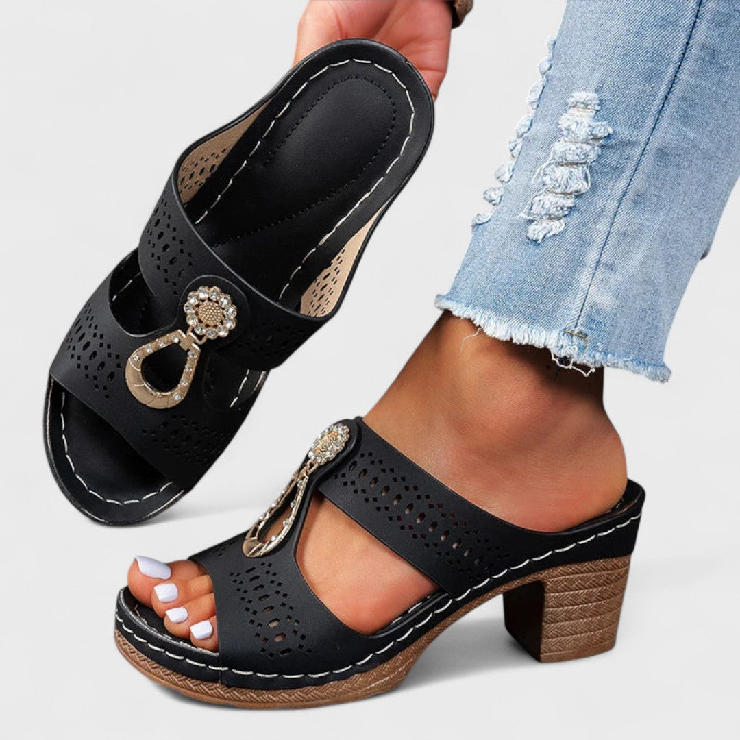 Vlasta - Elegantní a Pohodlné Ortopedické Sandály