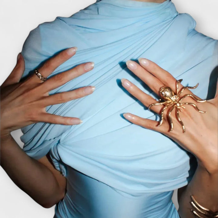 Dlouhé šaty s rolákem